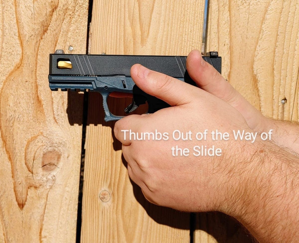 Support finger on the front of the trigger guard